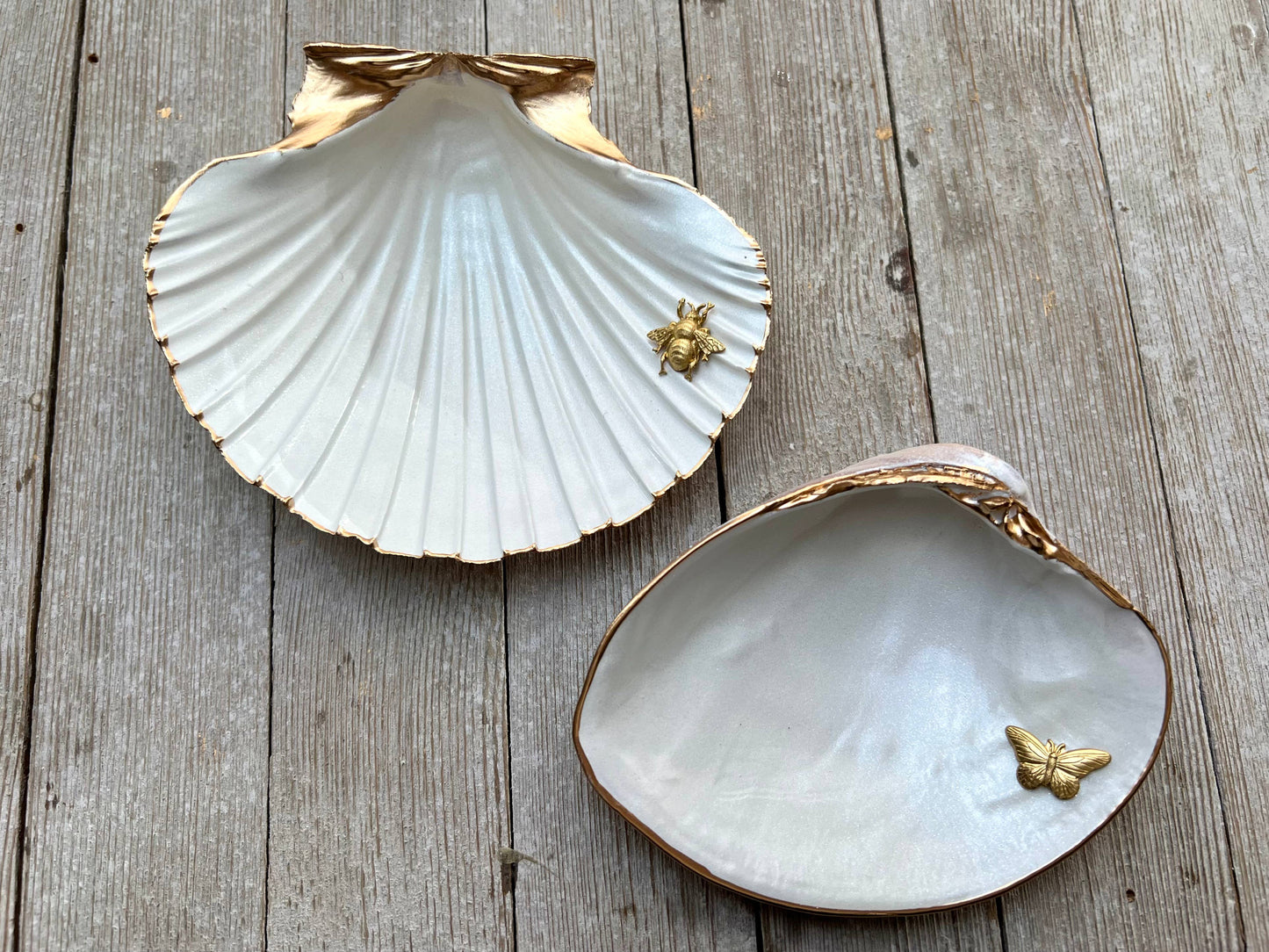 Clam Pearl Ring Dish