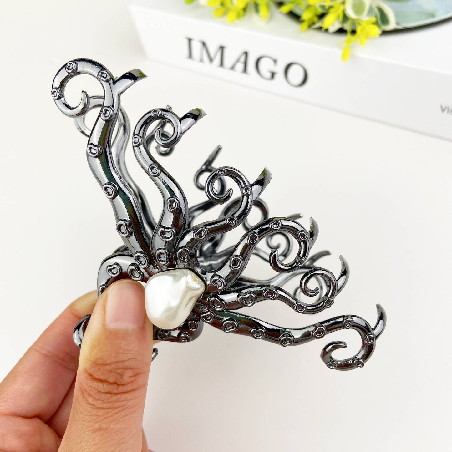 L'Atelier Collection Metal and Pearl Octopus Claw Clip