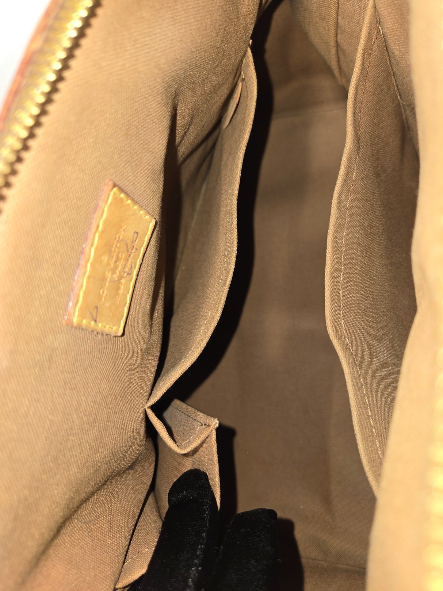 Louis Vuitton Tivoli GM Pre-owned