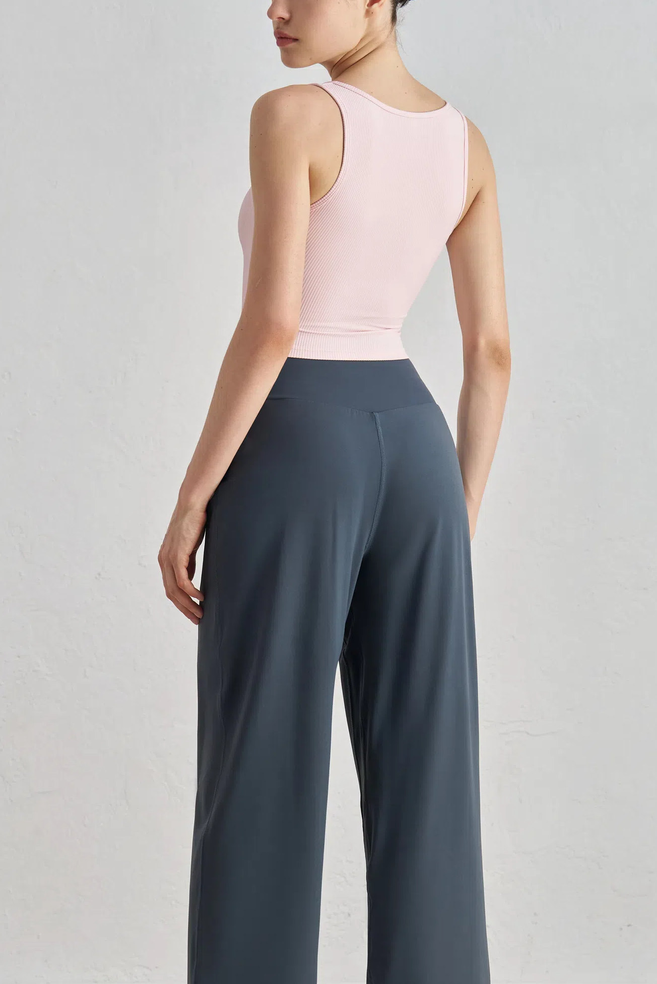 Hera Molded Cup Ribbed Everyday Tank Top