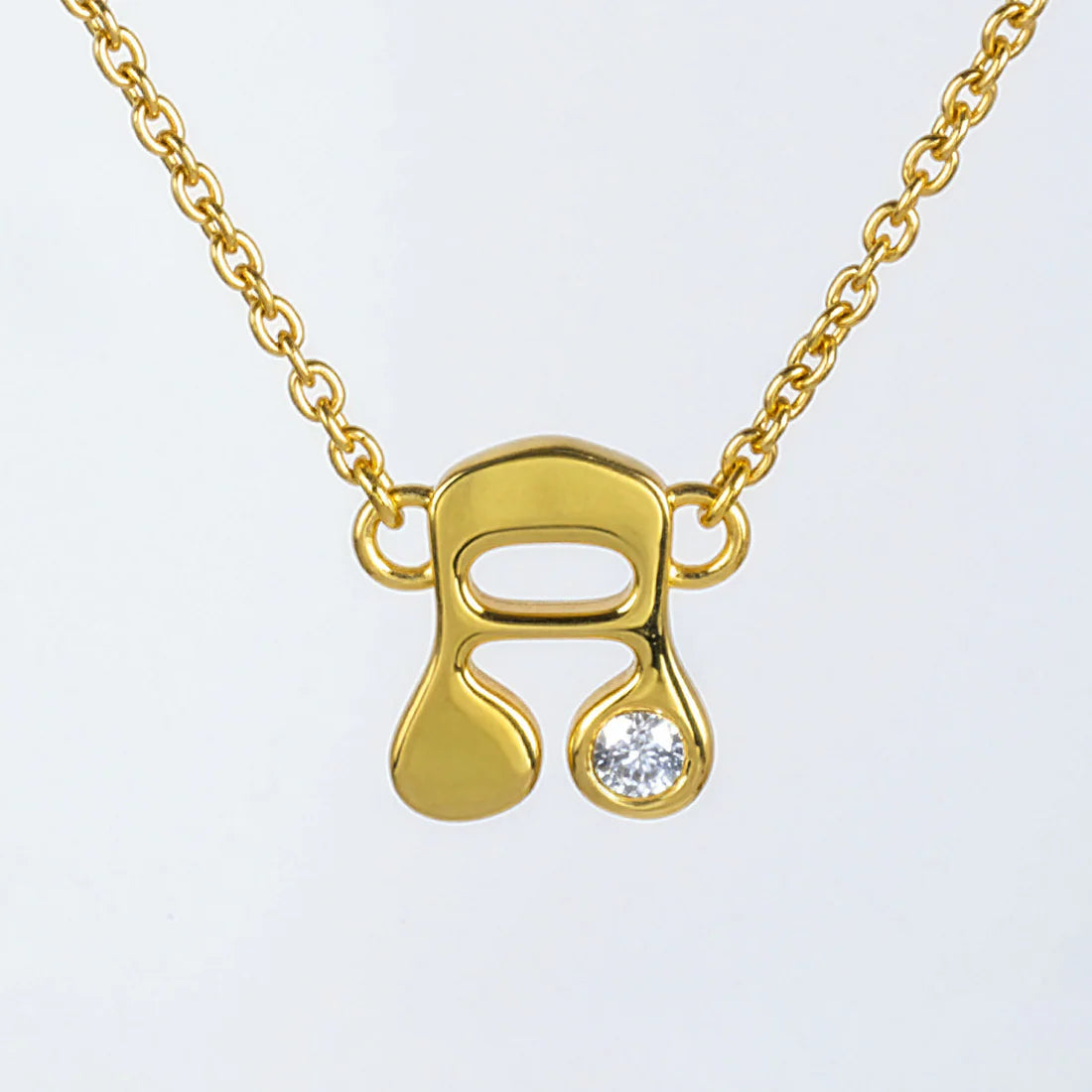 Como Initial Necklace