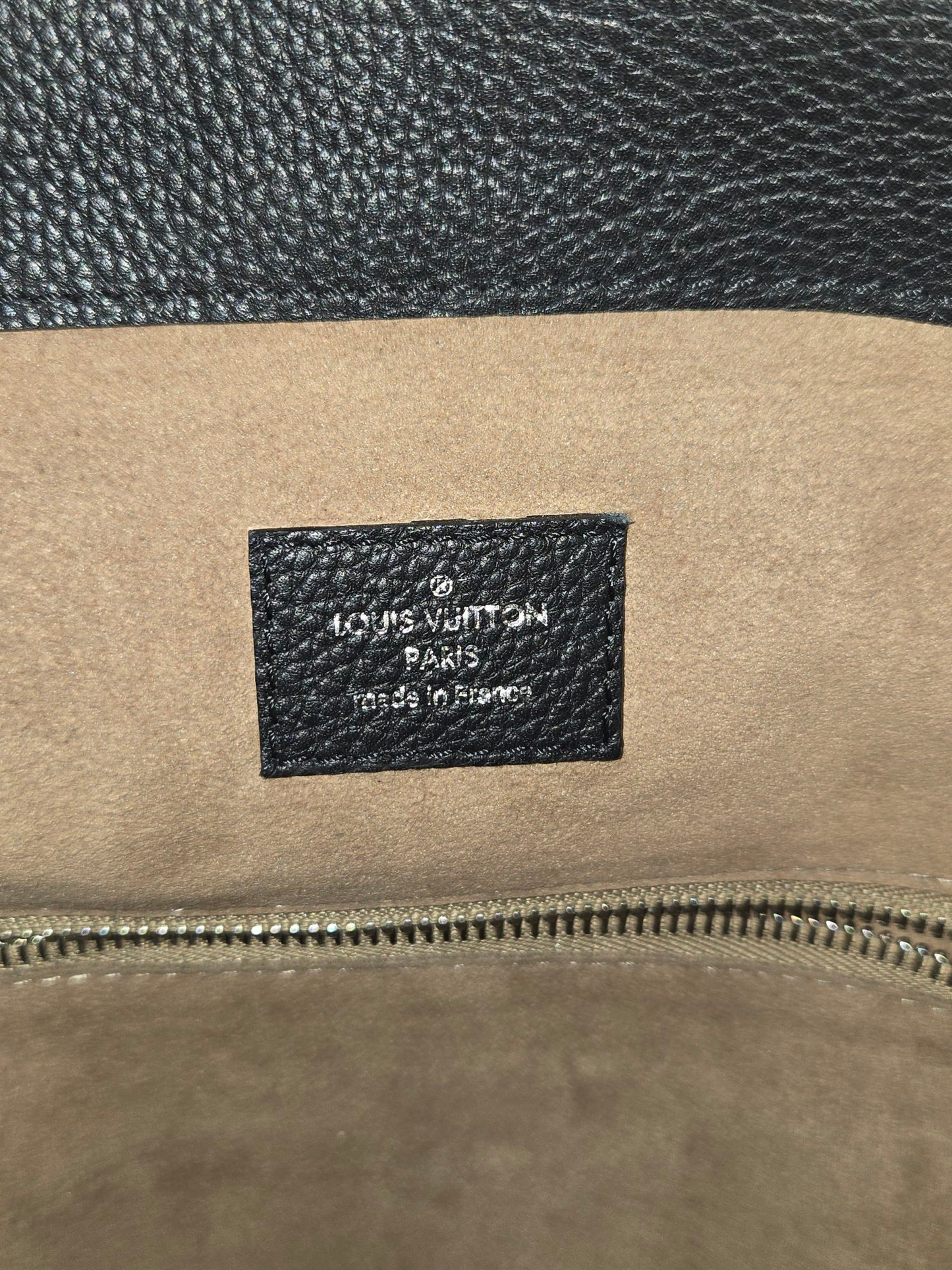 Louis Vuitton Mahina Leather PM Pre-owned