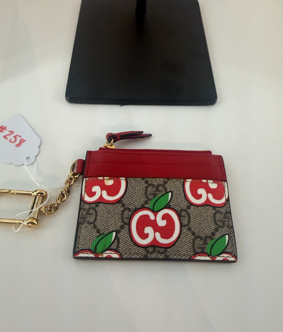 Gucci Supreme Apple Card Case Keychain Wallet | Luxury Pre-Owned | #258