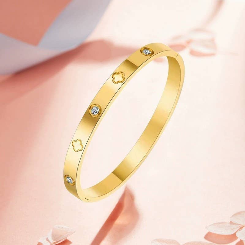 18K NON-TARNISH WATERPROOF STAINLESS STEEL BANGLE