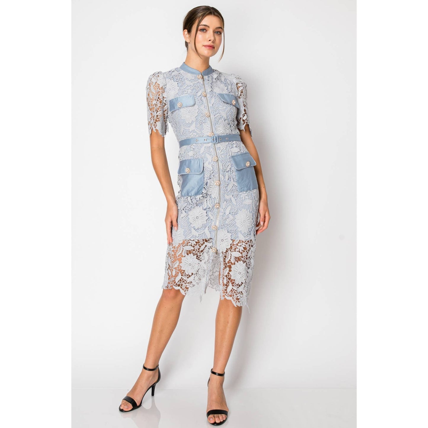 Lace Short Sleeve Zipper Closure Midi Dress