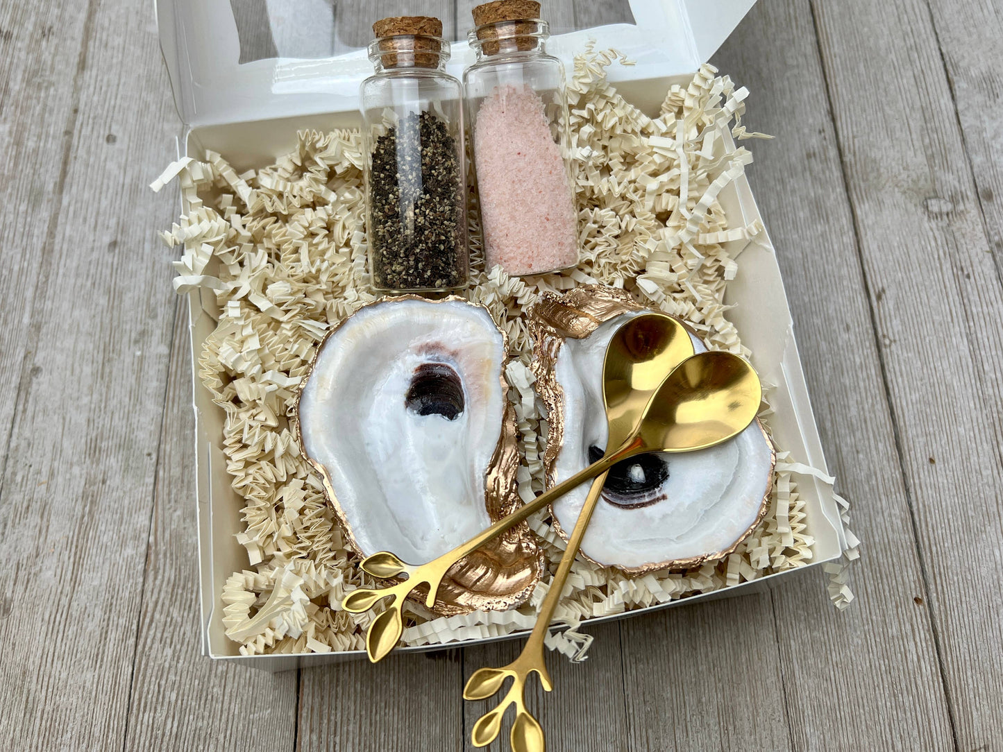 Oyster Salt & Pepper Gift Set