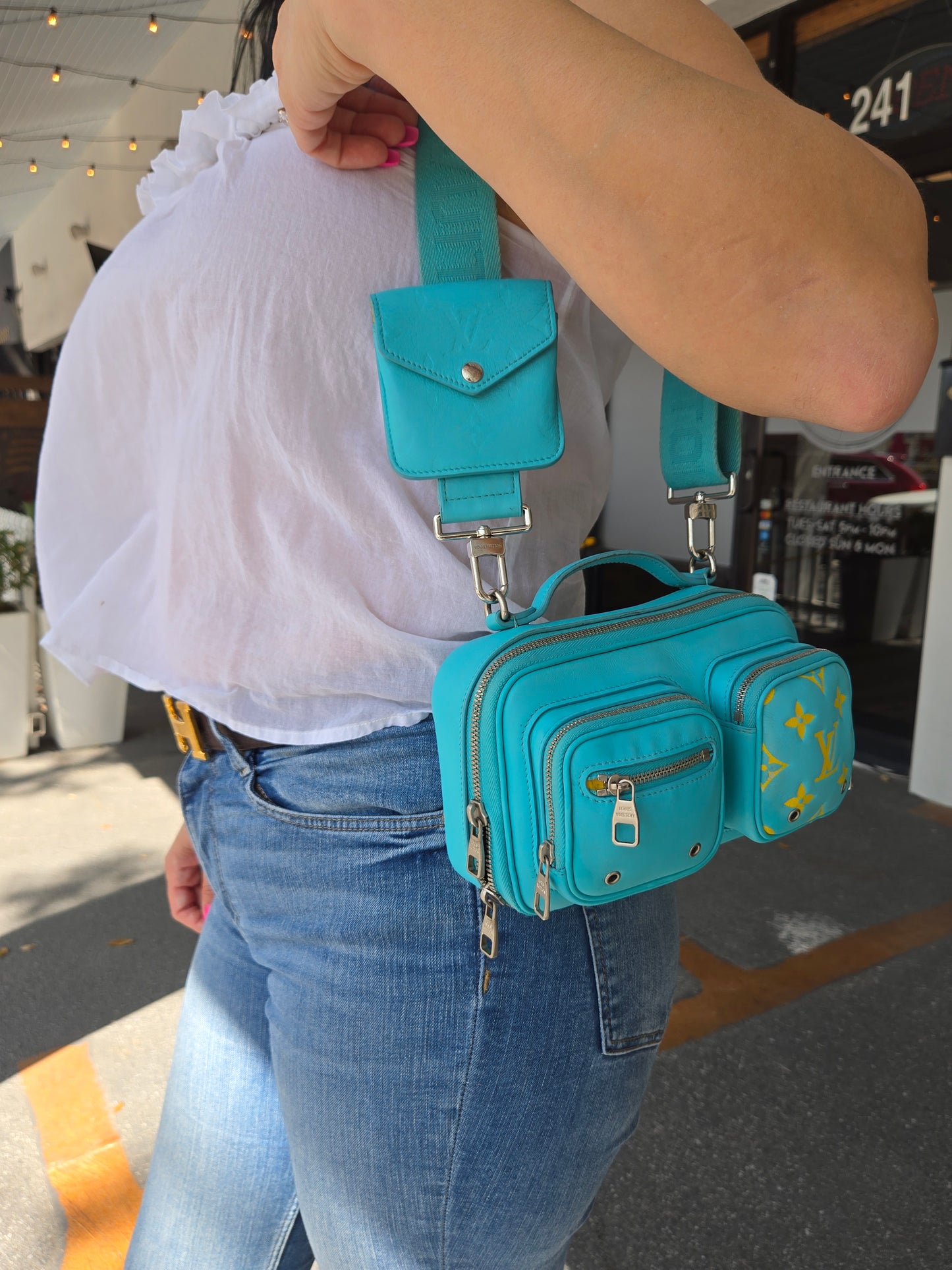 Louis Vuitton Utility Crossbody Pre-owned