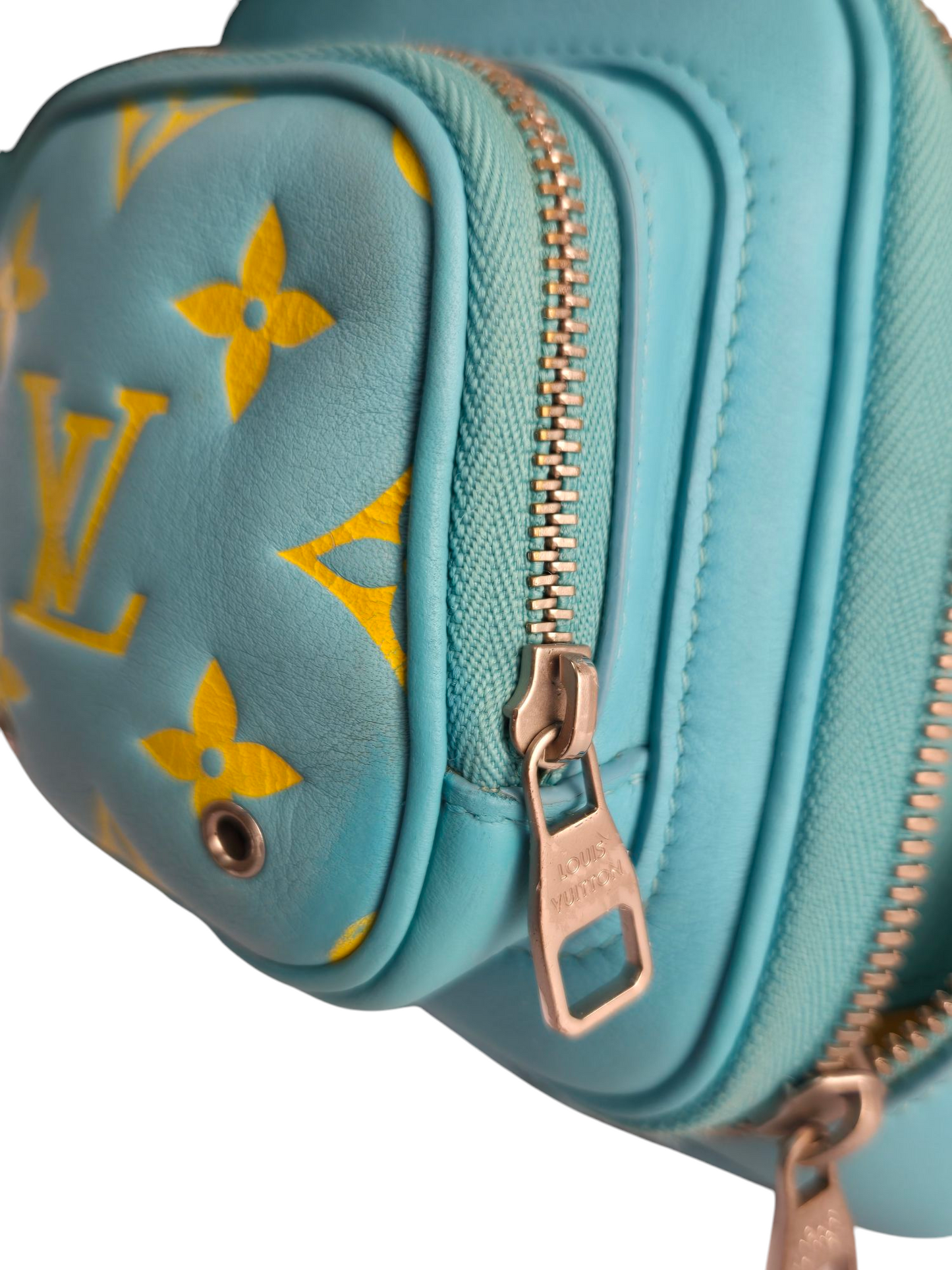 Louis Vuitton Utility Crossbody Pre-owned