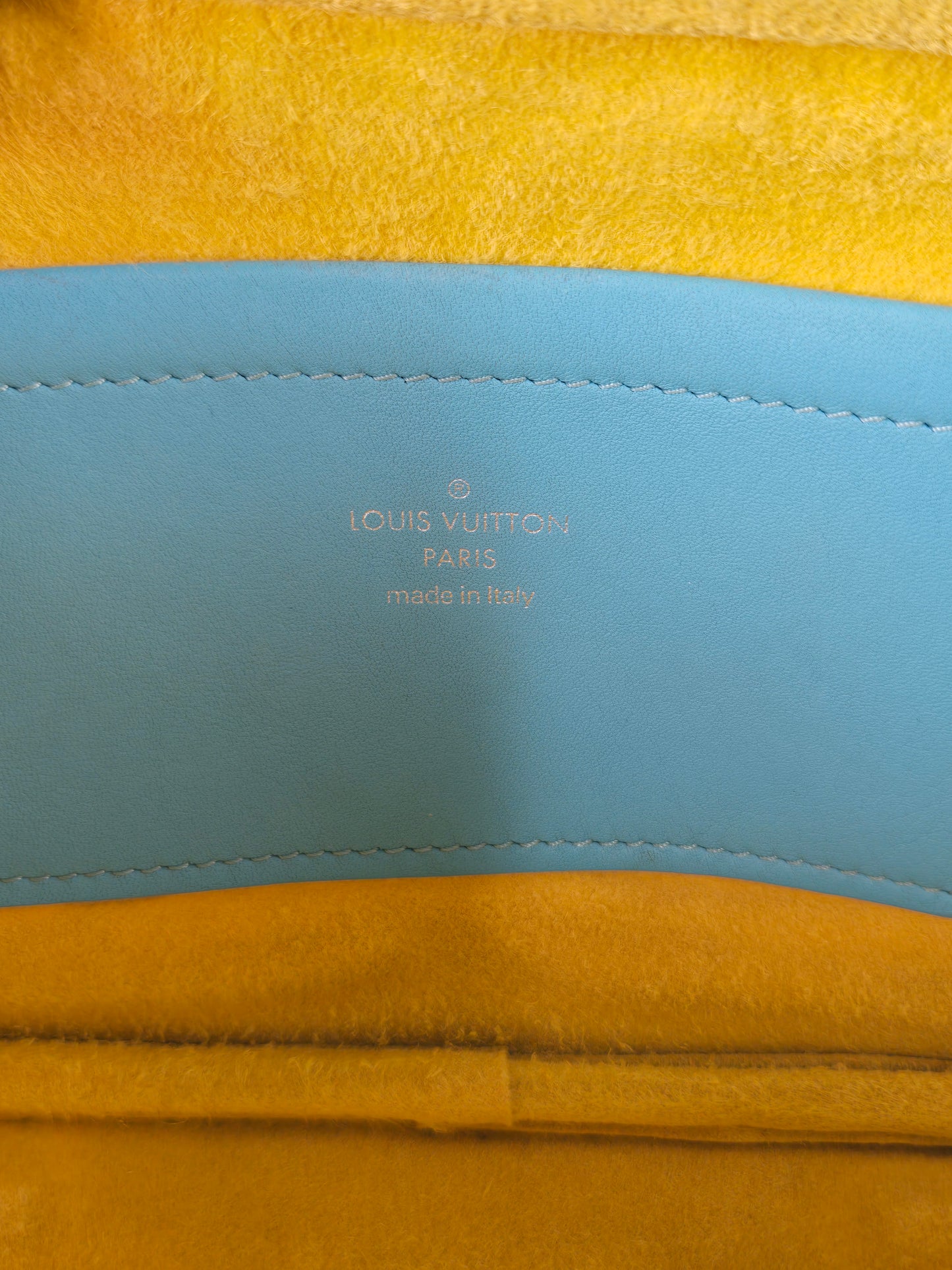 Louis Vuitton Utility Crossbody Pre-owned