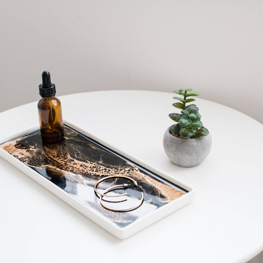Lynn & Liana Large Ceramic Resin Trays