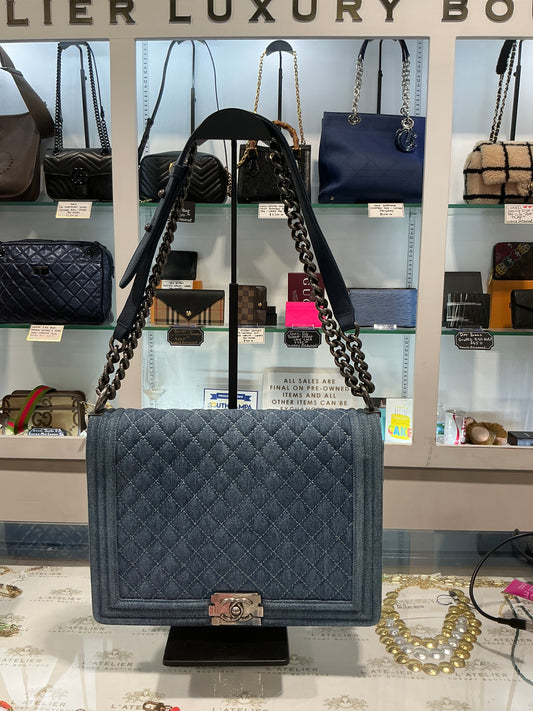Chanel 2012/2013 Large Quilted Denim Boy Flap Bag - Luxury Pre-owned