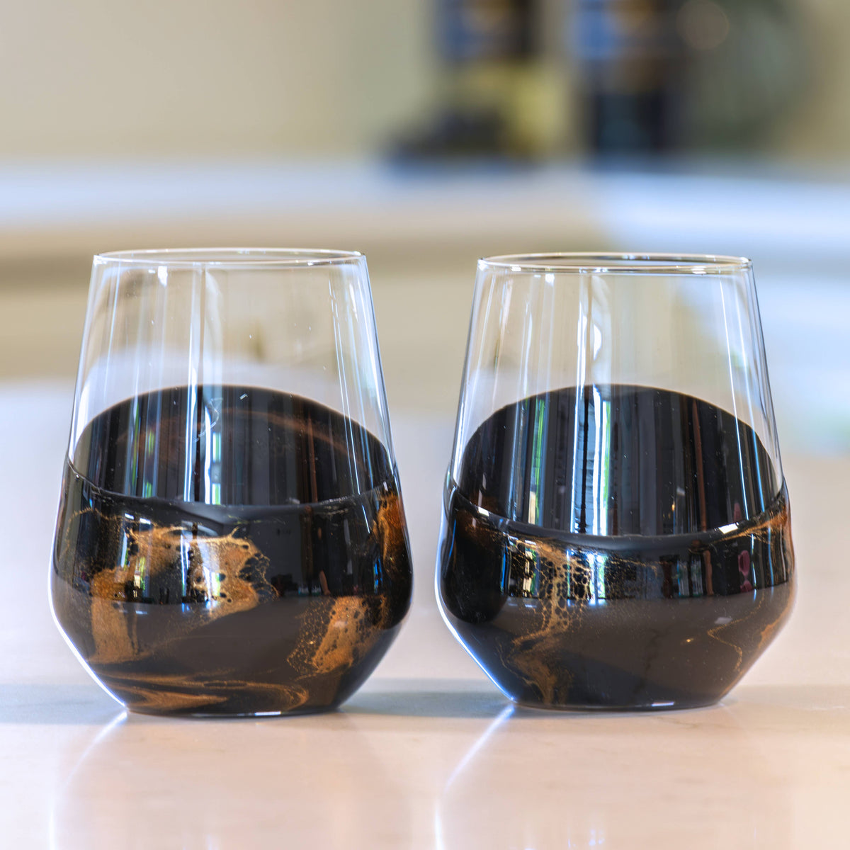 Lynn & Liana Designs Resin Accented Wine Glass Set