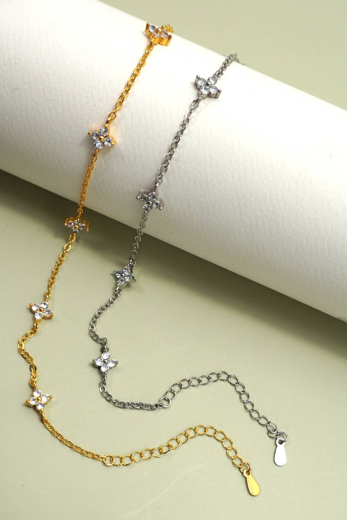 L'Atelier Collection Stainless Steel Flower Bracelet