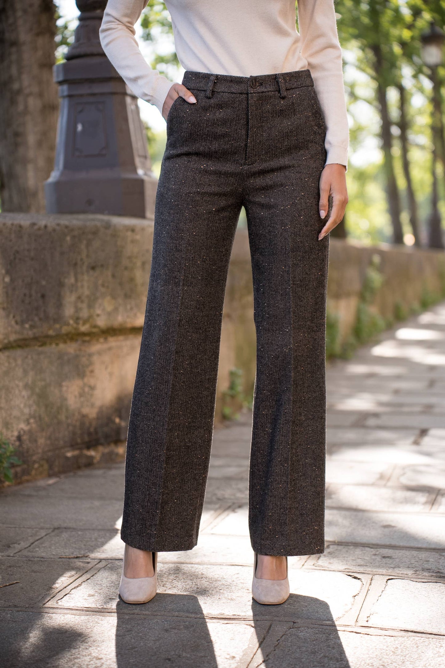 Straight Long Trousers in Herringbone Wool Blend
