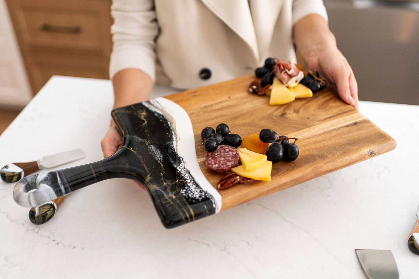Lynn & Liana Large Resin Charcuterie Board