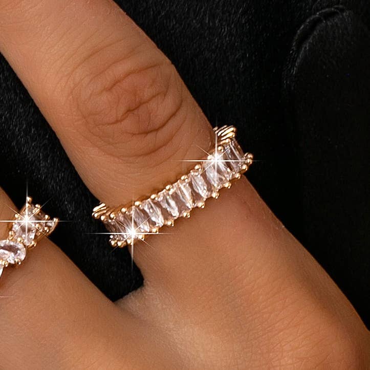 L'Atelier Collection Crystal Eternity Band
