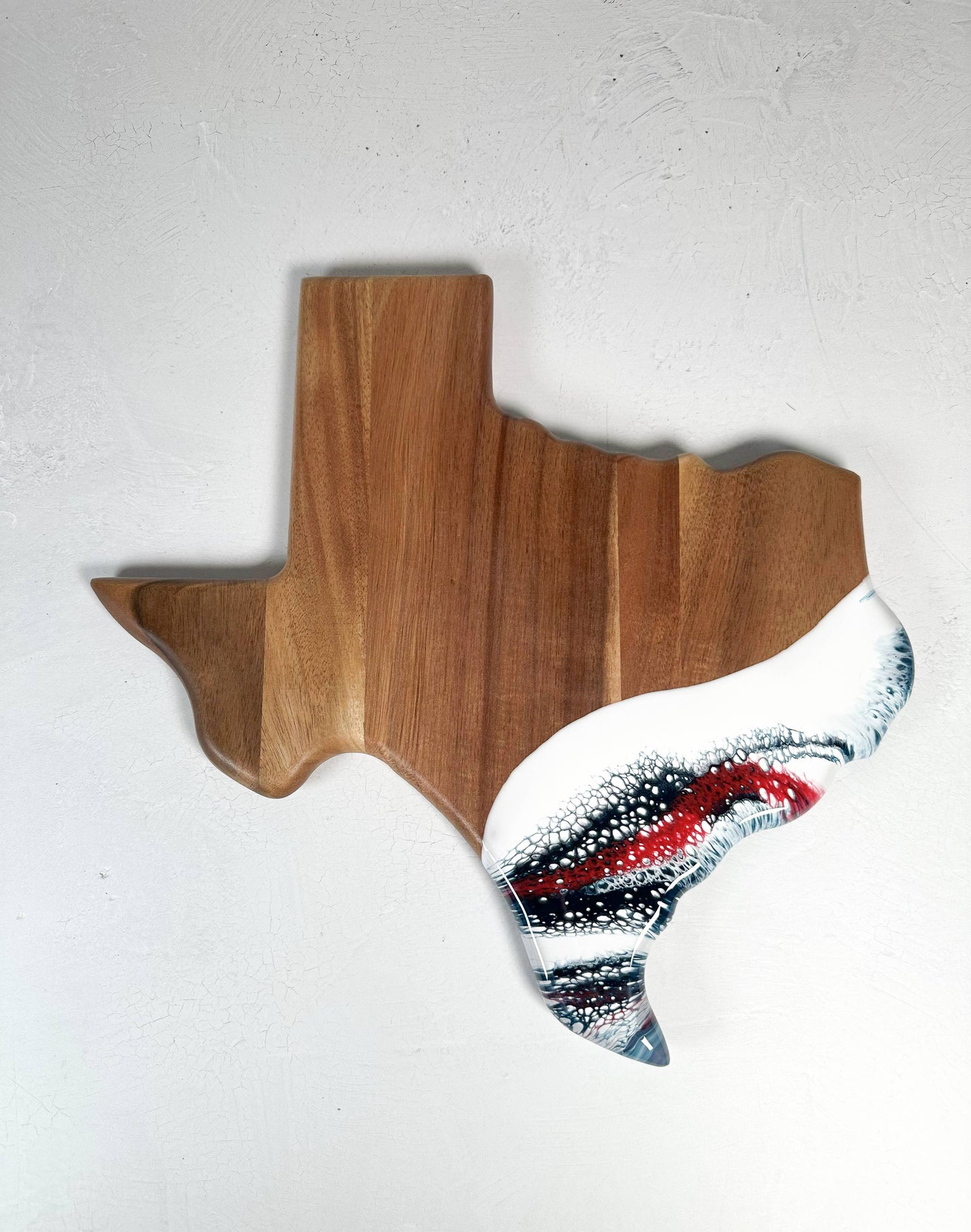 Lynn & Liana Designs State-Shaped Acacia-Resin Cheese Board