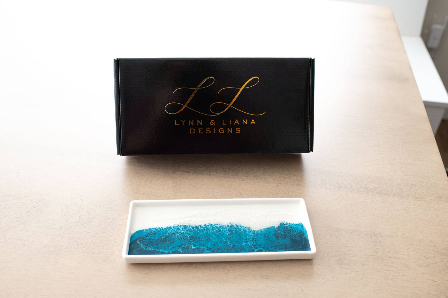 Lynn & Liana Designs Small Resin Ceramic Resin Tray