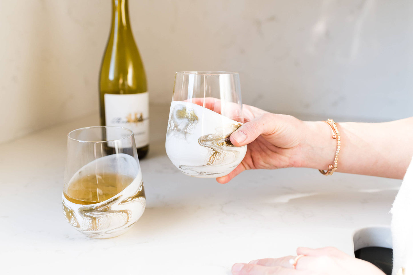 Lynn & Liana Designs Resin Accented Wine Glass Set