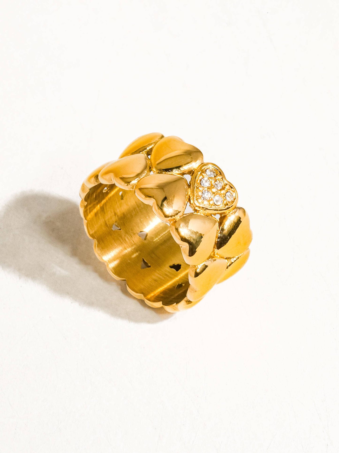 Wayn 18K Gold Non-Tarnish Petite Hearts Ring