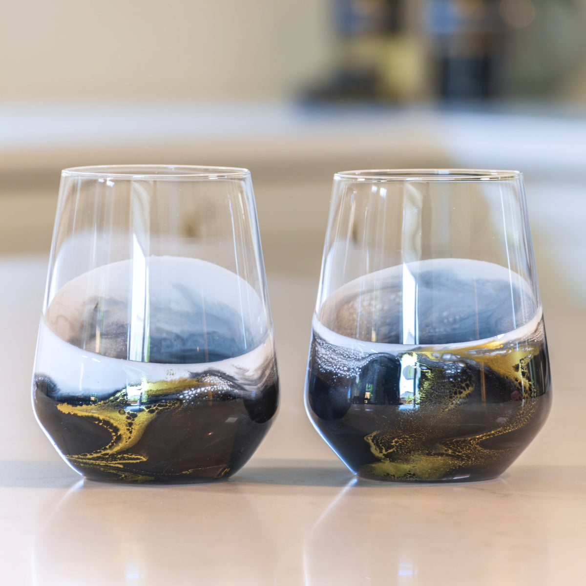 Lynn & Liana Designs Resin Accented Wine Glass Set
