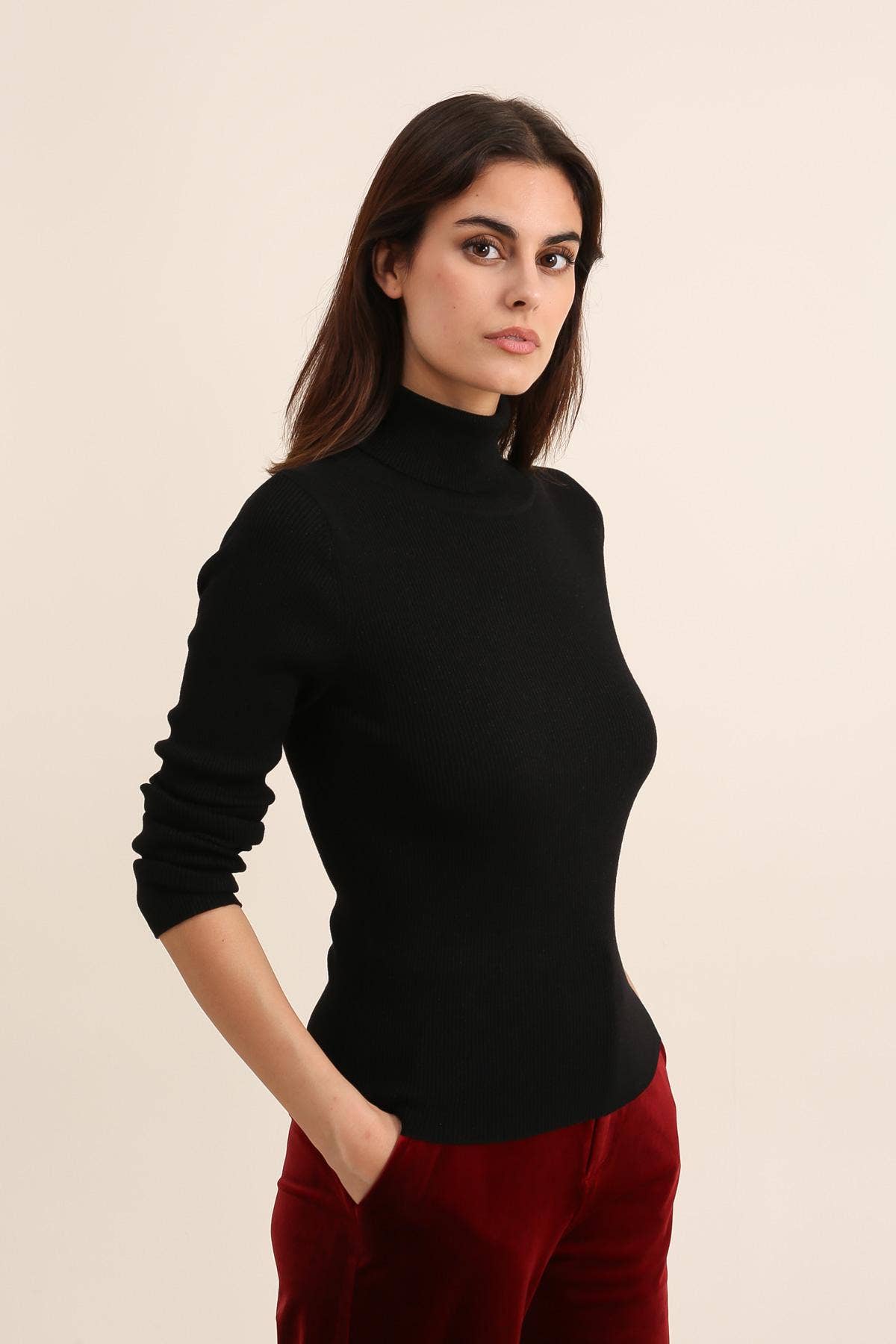 Ribbed turtleneck sweater in wool and lurex