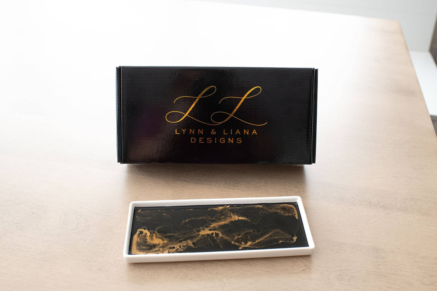 Lynn & Liana Designs Small Resin Ceramic Resin Tray