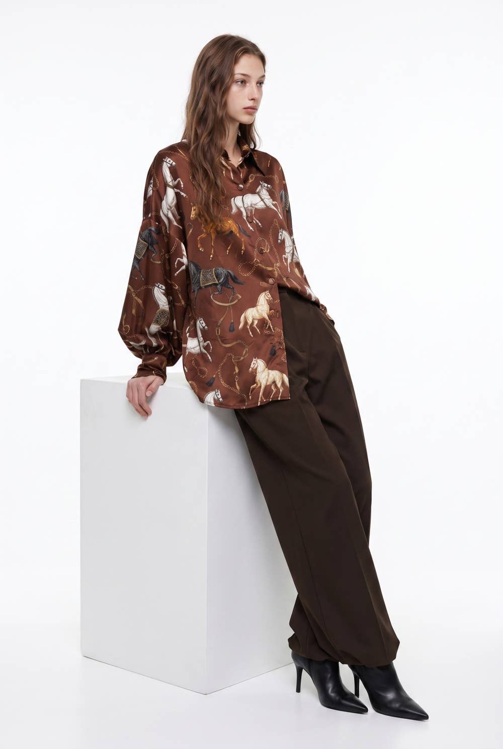 Oversized Equestrian Print Silky Shirt with Puff Sleeves