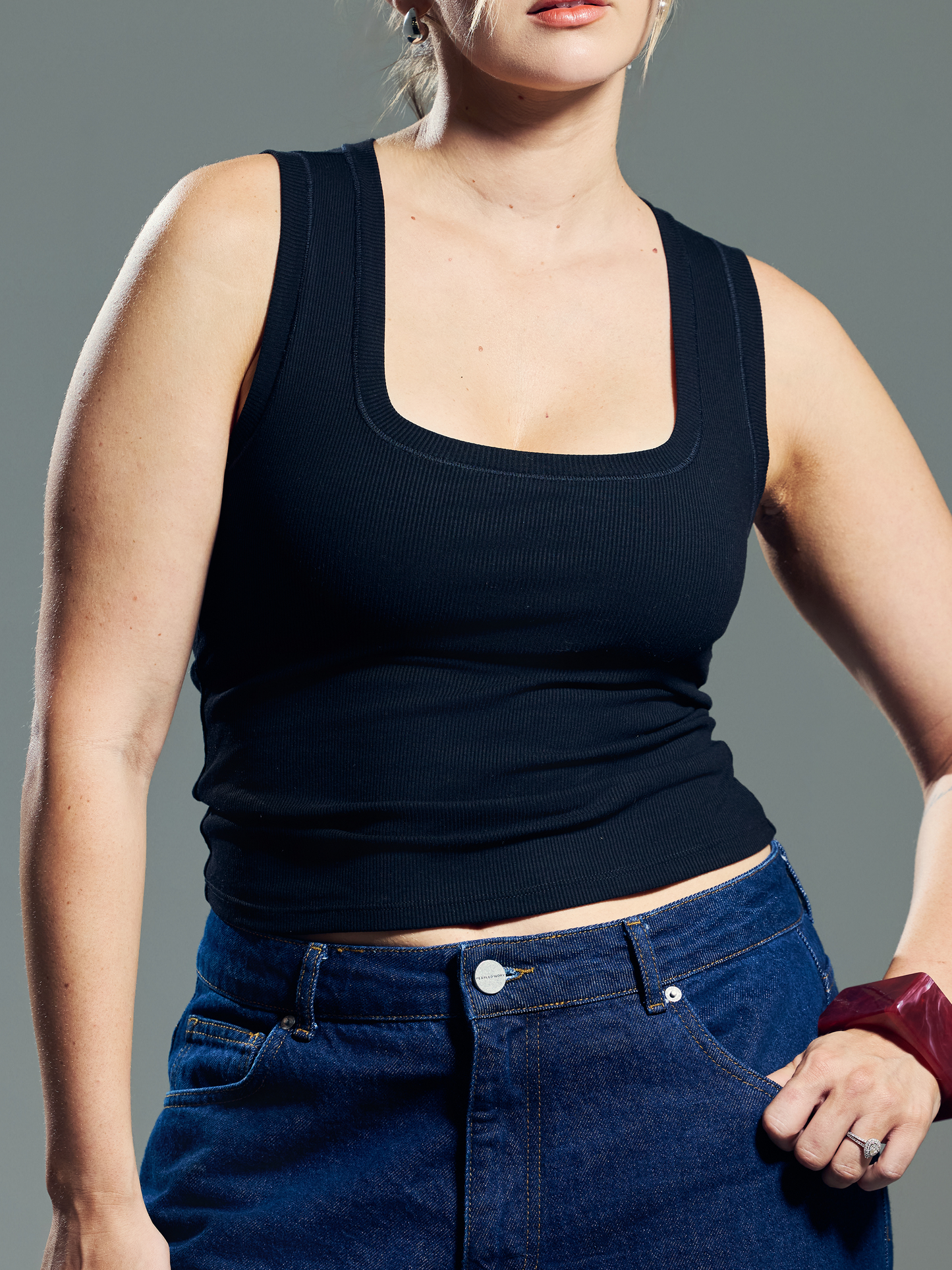 Klassy Chunky Binding Ribbed Square Neck Tank