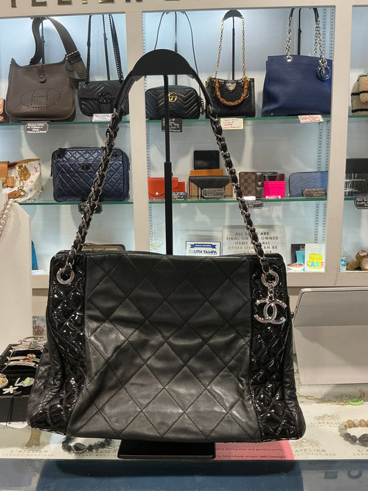 Chanel Grand Shopping Tote - Luxury Pre-owned