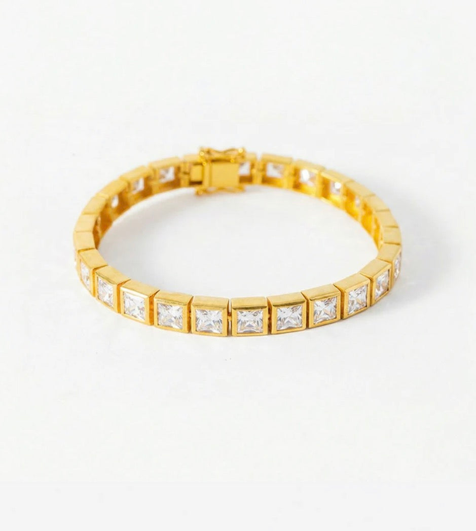 GEMMIES Aspen Tennis Bracelet
