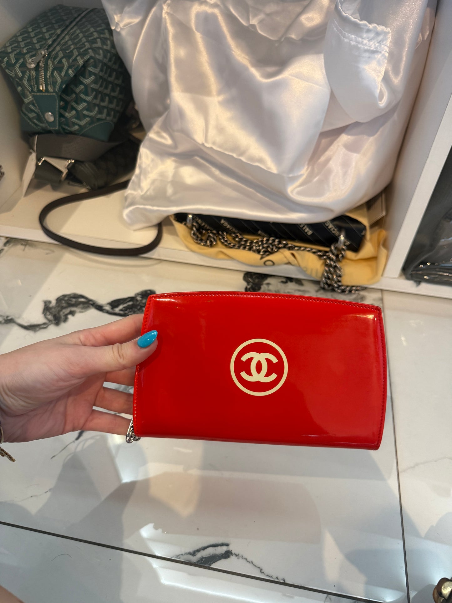 Chanel Red Zip Wallet (2008-2009) | Luxury Pre-Owned | #223