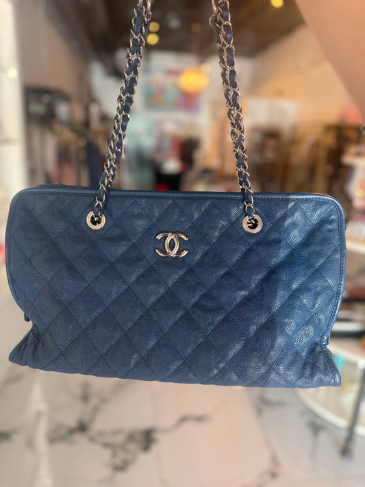 Chanel 2011 Quilted Caviar French Riviera Bag | Luxury Pre-Owned | #168