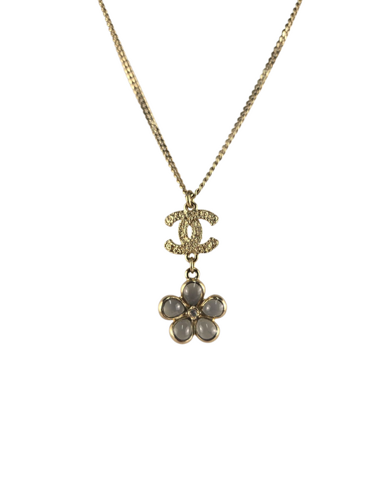 Chanel Crystal Flower Pendant Necklace Pre-owned