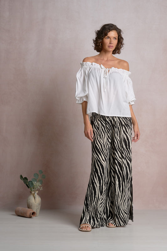 Elan Off Shoulder Top