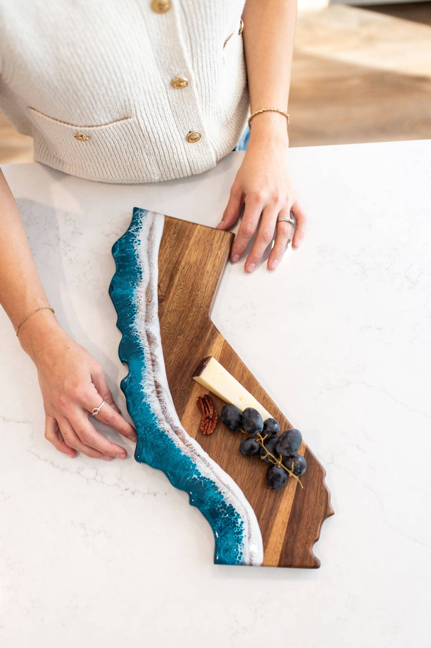 Lynn & Liana Designs State-Shaped Acacia-Resin Cheese Board