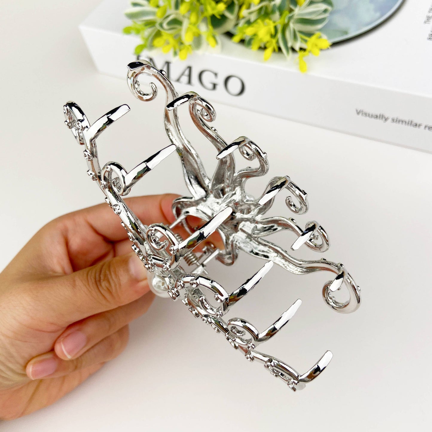 L'Atelier Collection Metal and Pearl Octopus Claw Clip