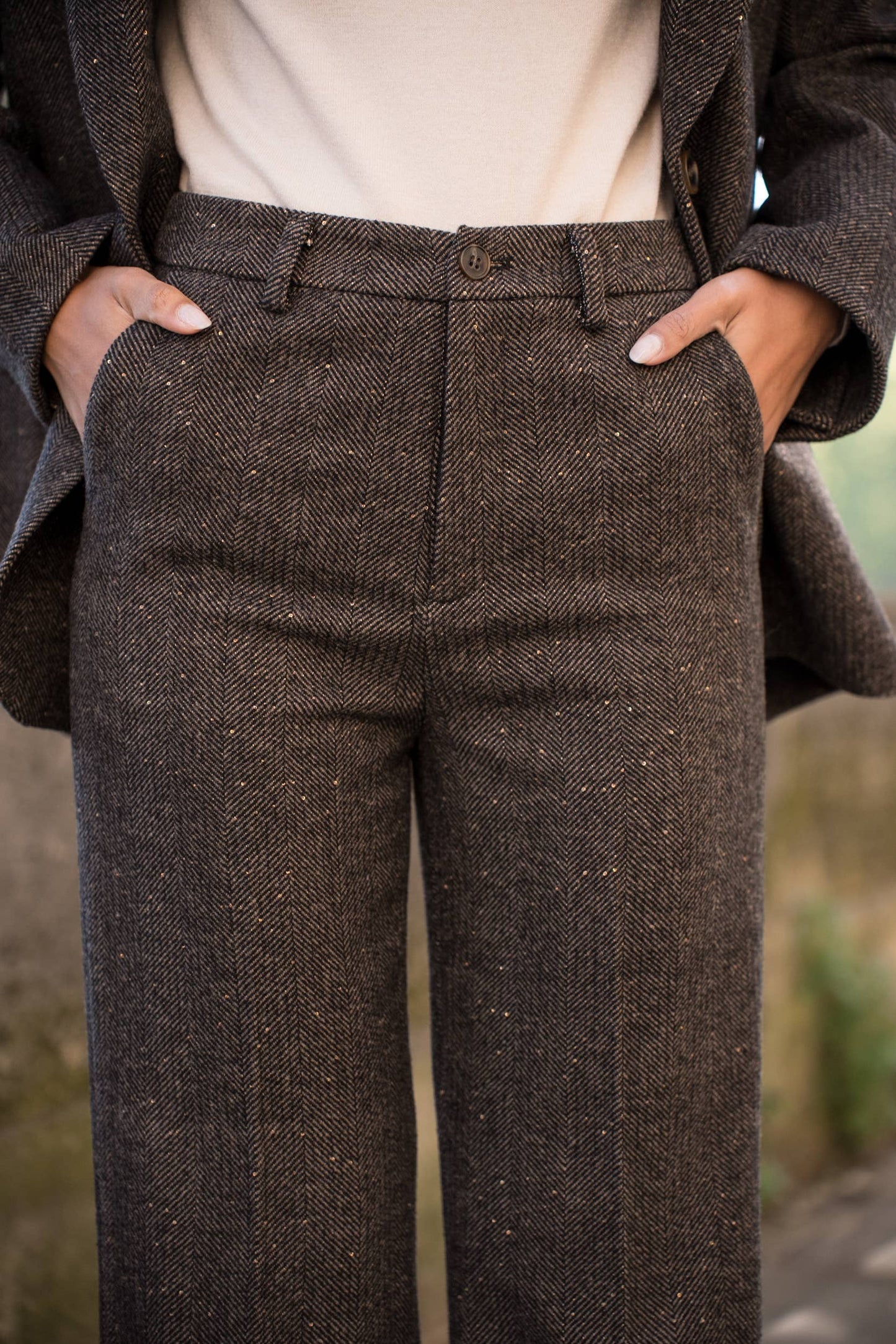 Straight Long Trousers in Herringbone Wool Blend