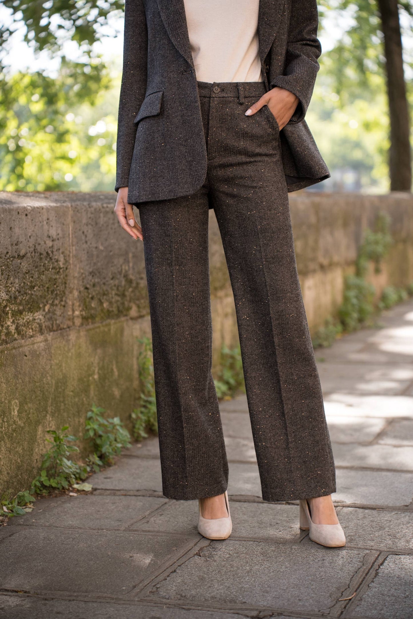 Straight Long Trousers in Herringbone Wool Blend