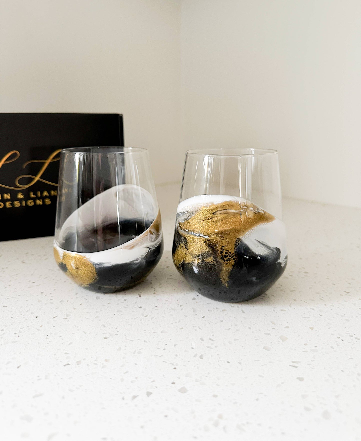 Lynn & Liana Designs Resin Accented Wine Glass Set