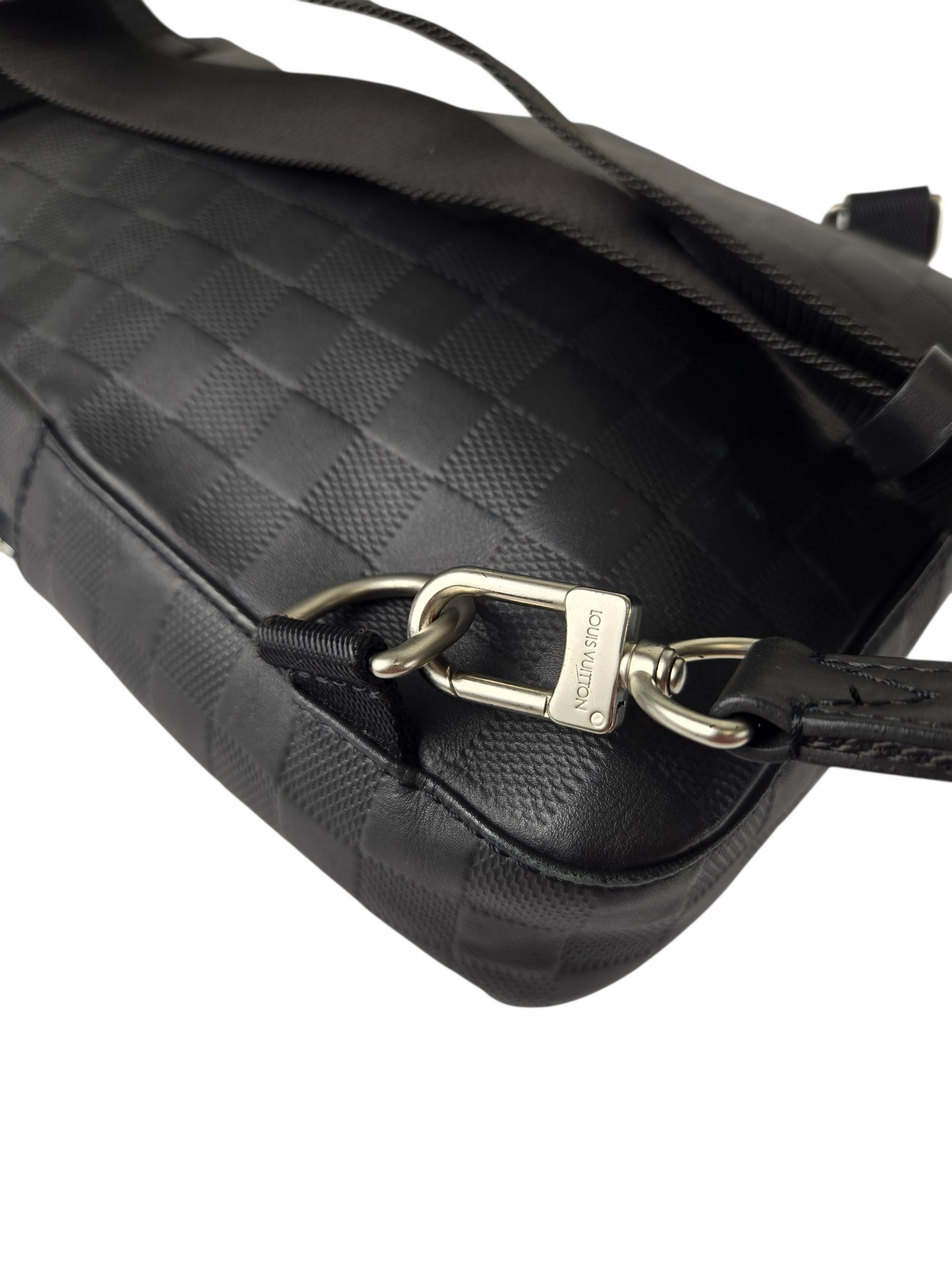 Louis Vuitton Damier Infinity Avenue Sling Bag - Luxury Preowned