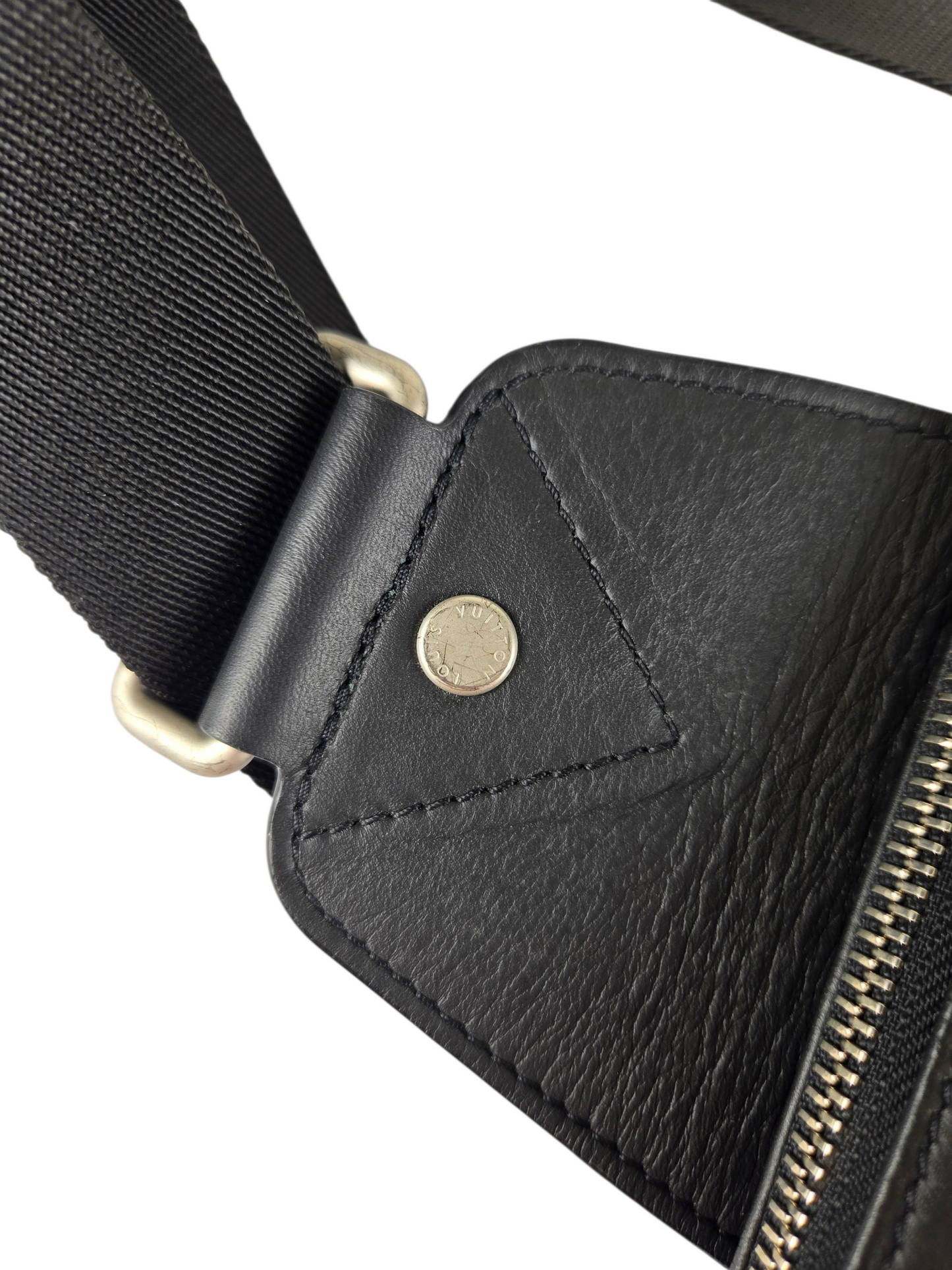 Louis Vuitton Damier Infinity Avenue Sling Bag - Luxury Preowned