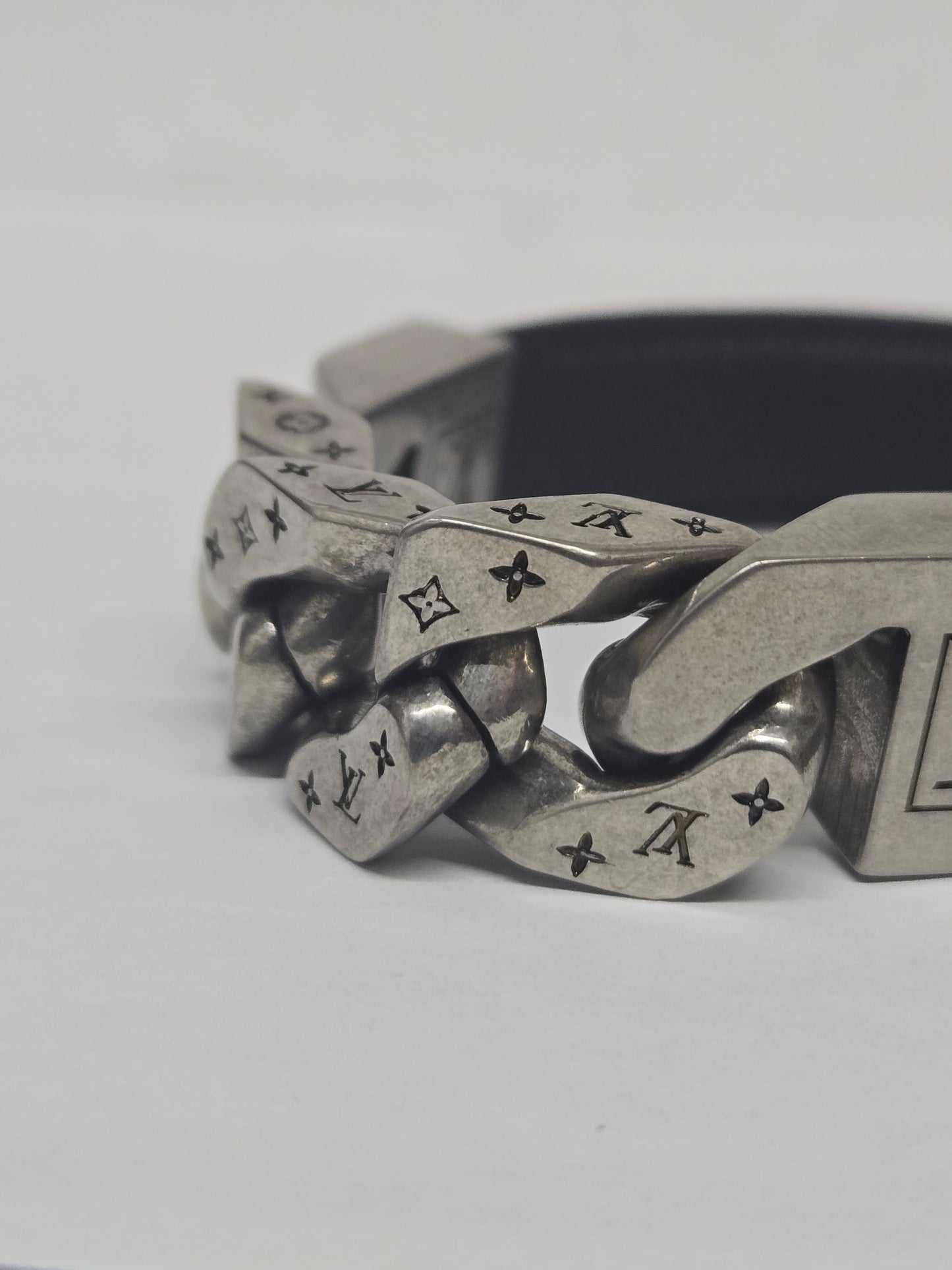 Louis Vuitton Monochain Reverso Bracelet | Luxury Pre-owned