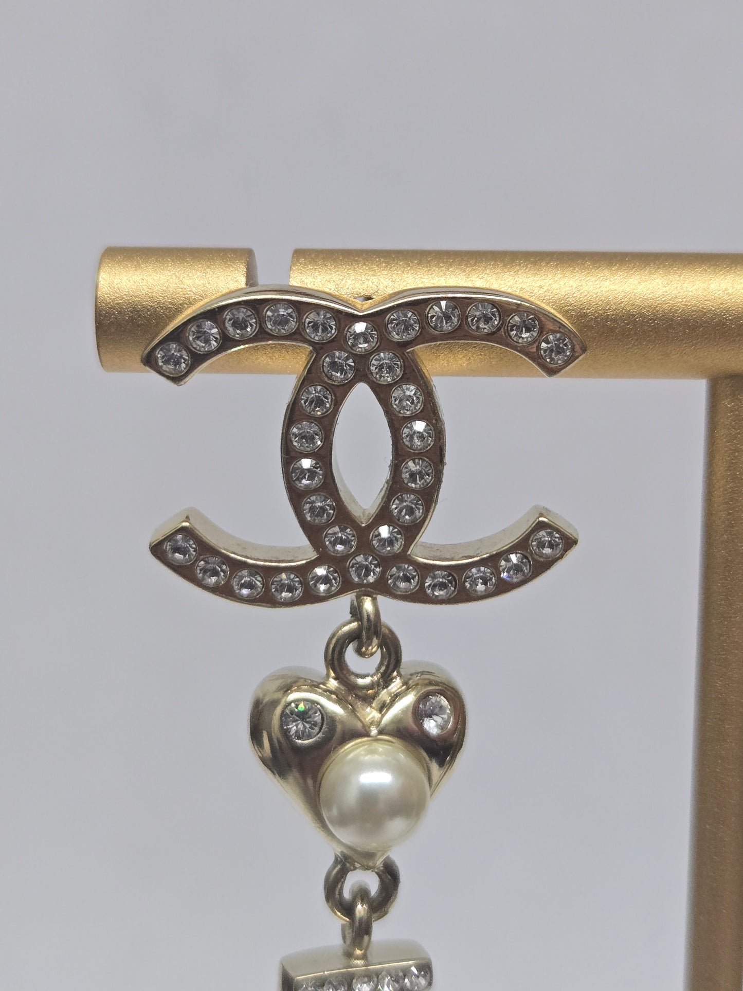 Chanel Crystal Pearl Charming Winter Heart Drop Earrings | Luxury Pre-owned