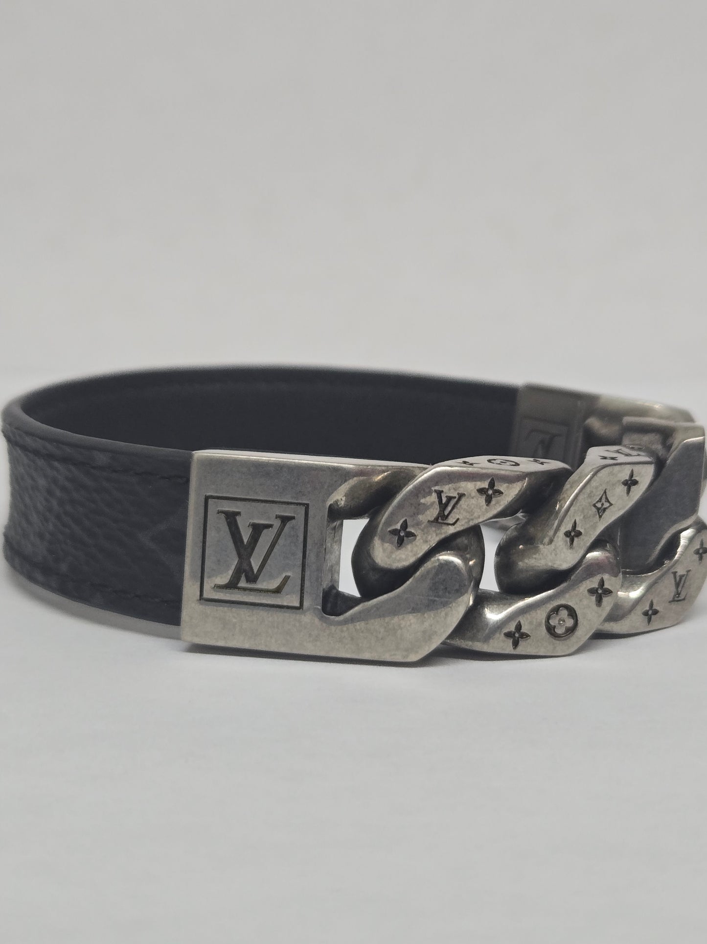 Louis Vuitton Monochain Reverso Bracelet | Luxury Pre-owned