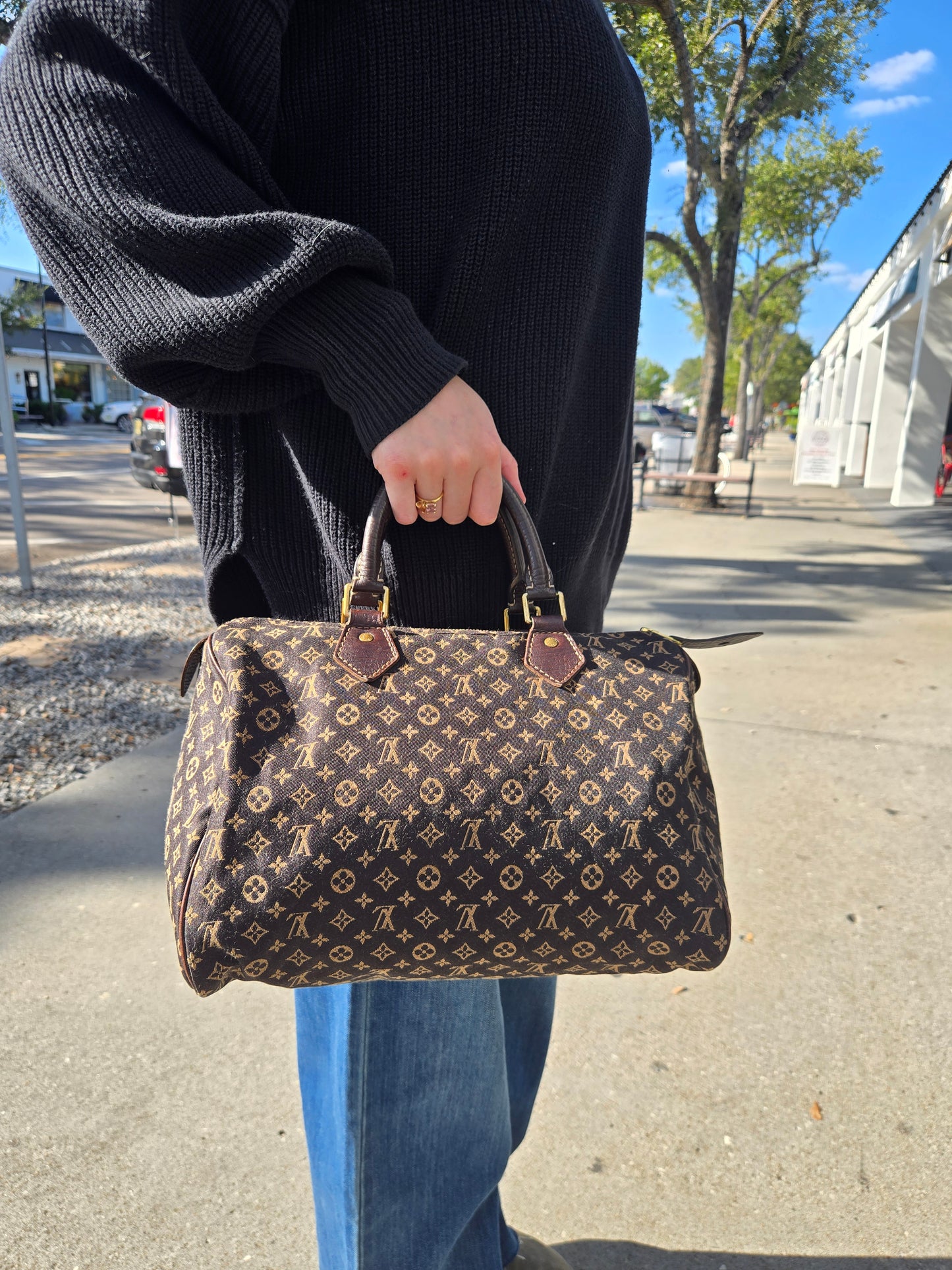 Louis Vuitton Monogram Lin 30 Speedy Luxury Pre-owned