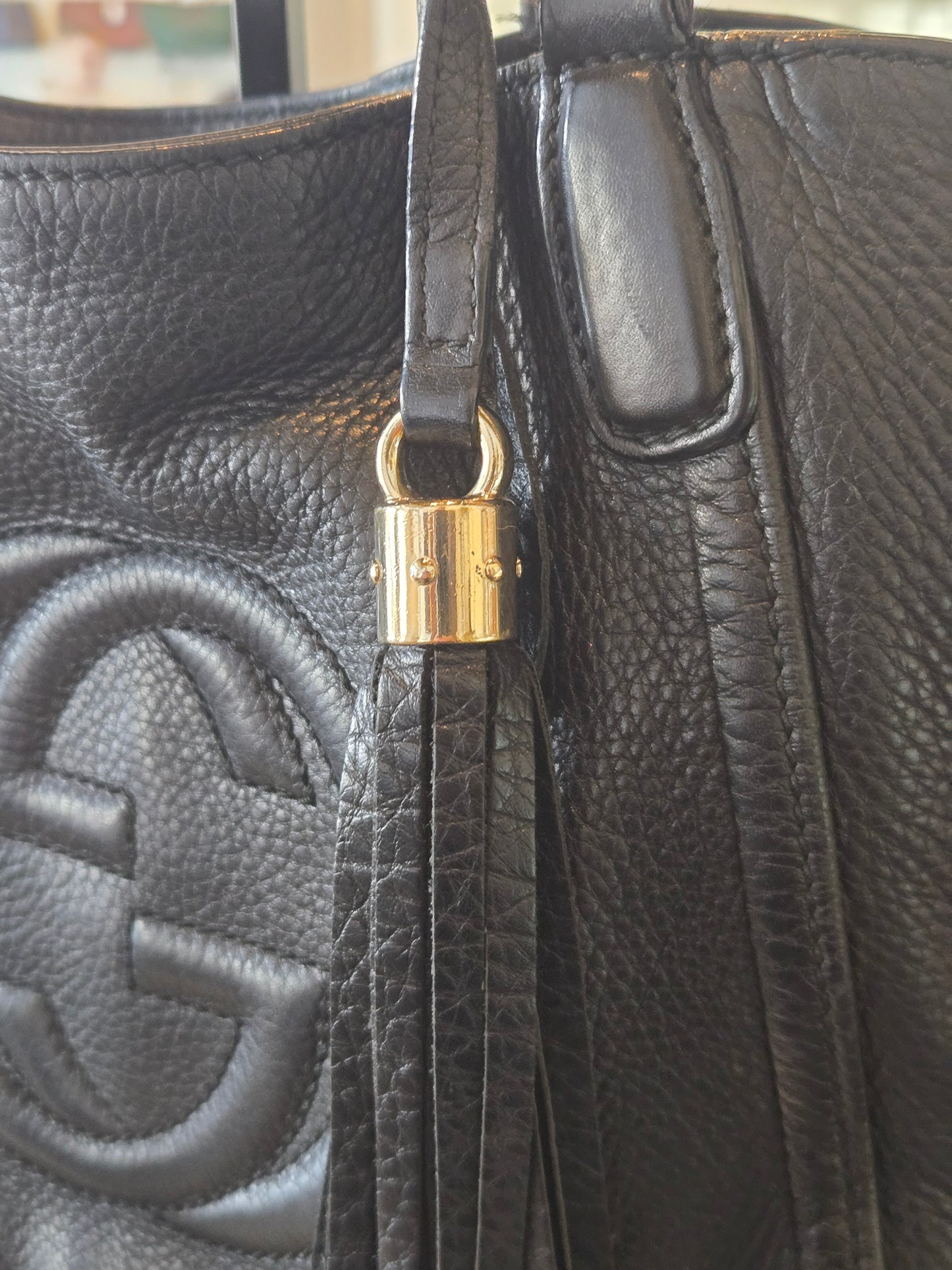 Gucci Pebbled Calfskin Soho Shoulder Bag | Luxury Pre-owned