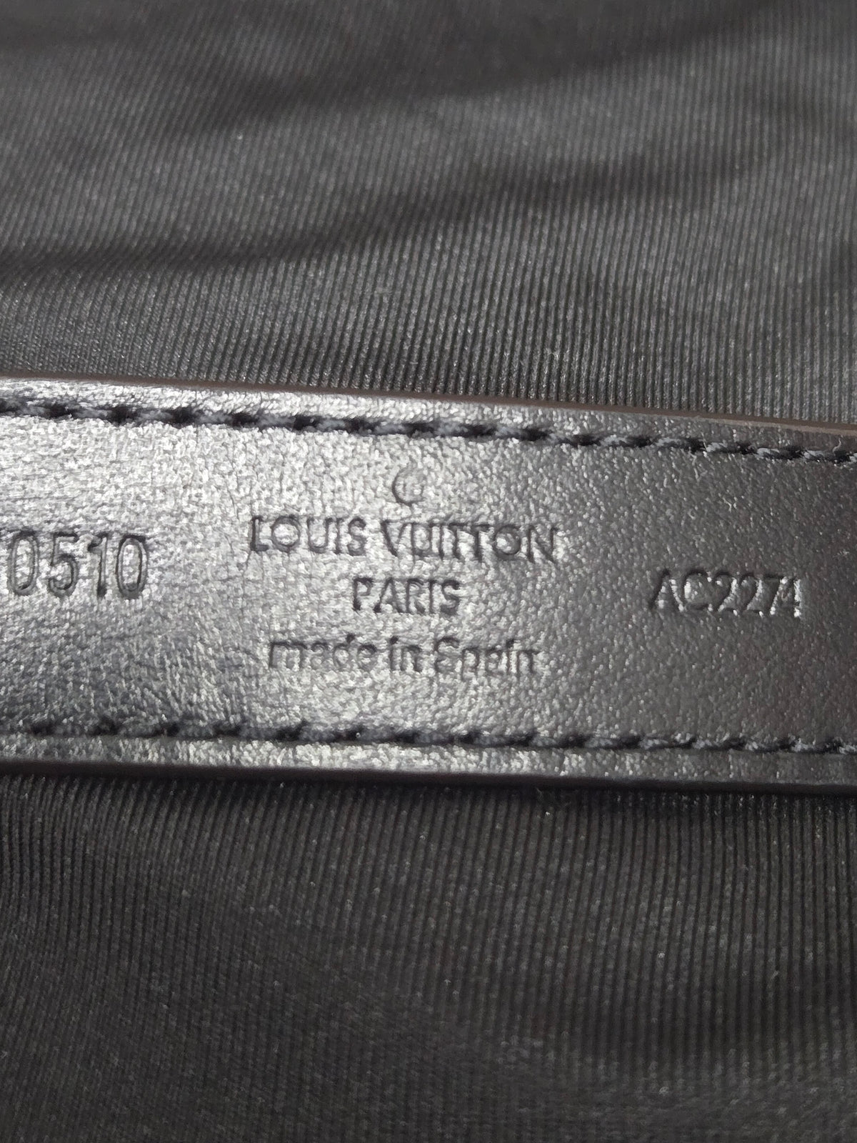 Louis Vuitton LV Circle Prime 20MM Reversible Belt | Luxury Pre-owned