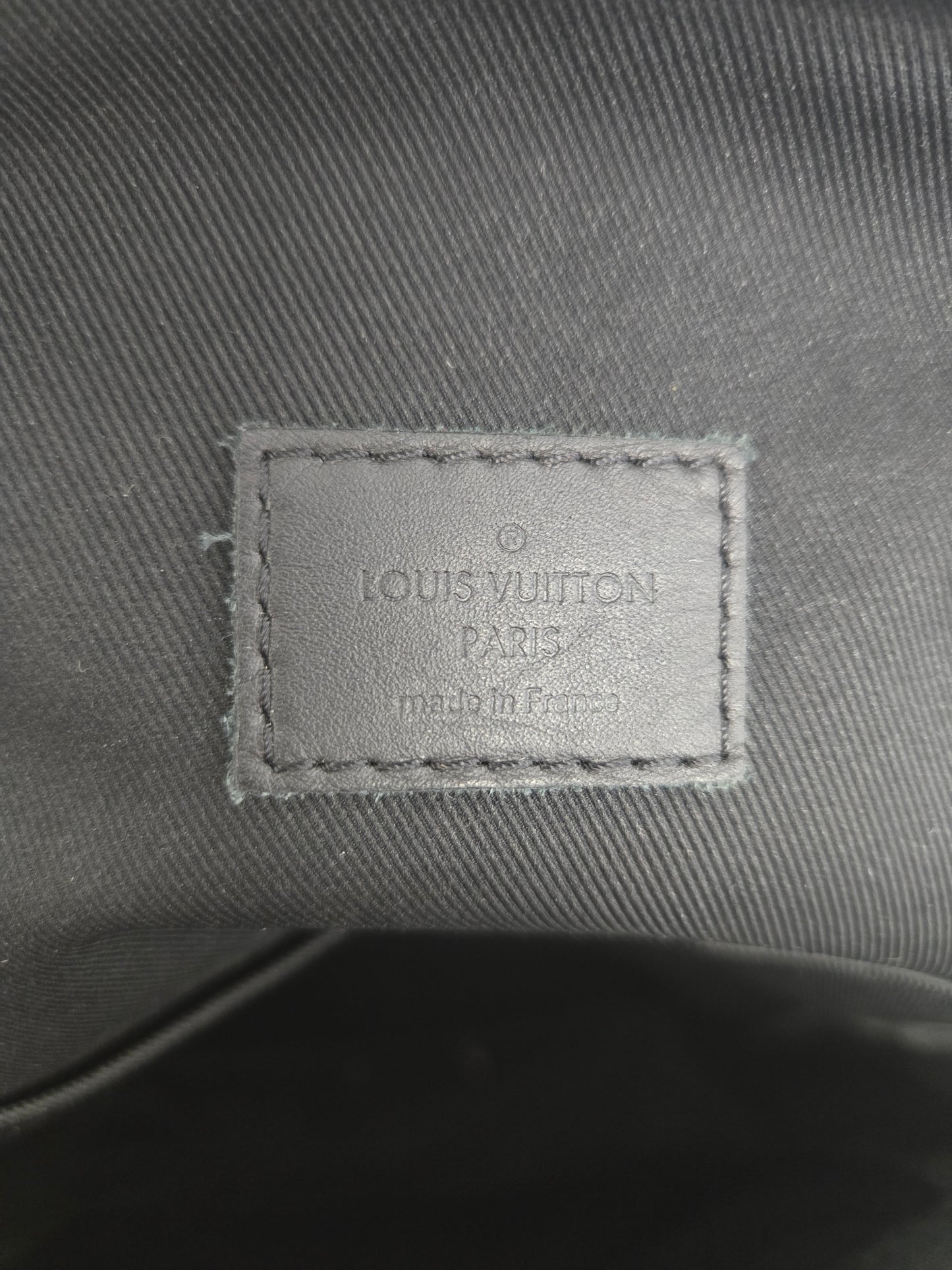 Louis Vuitton Damier Infinity Avenue Sling Bag - Luxury Preowned